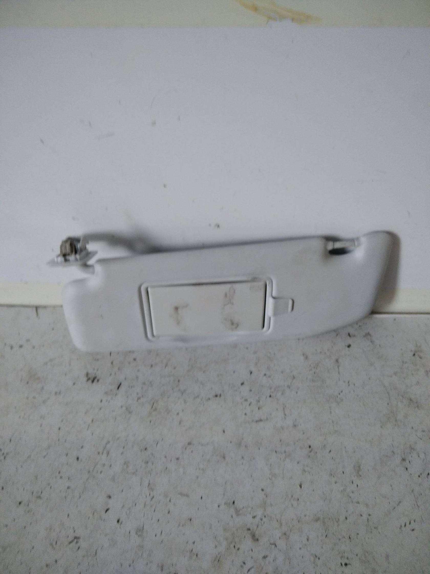 Aletta parasole parabrezza